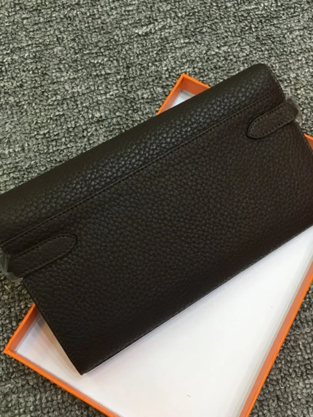 Structured Leather Wallet – Black Epsom - Picture 2 of 4